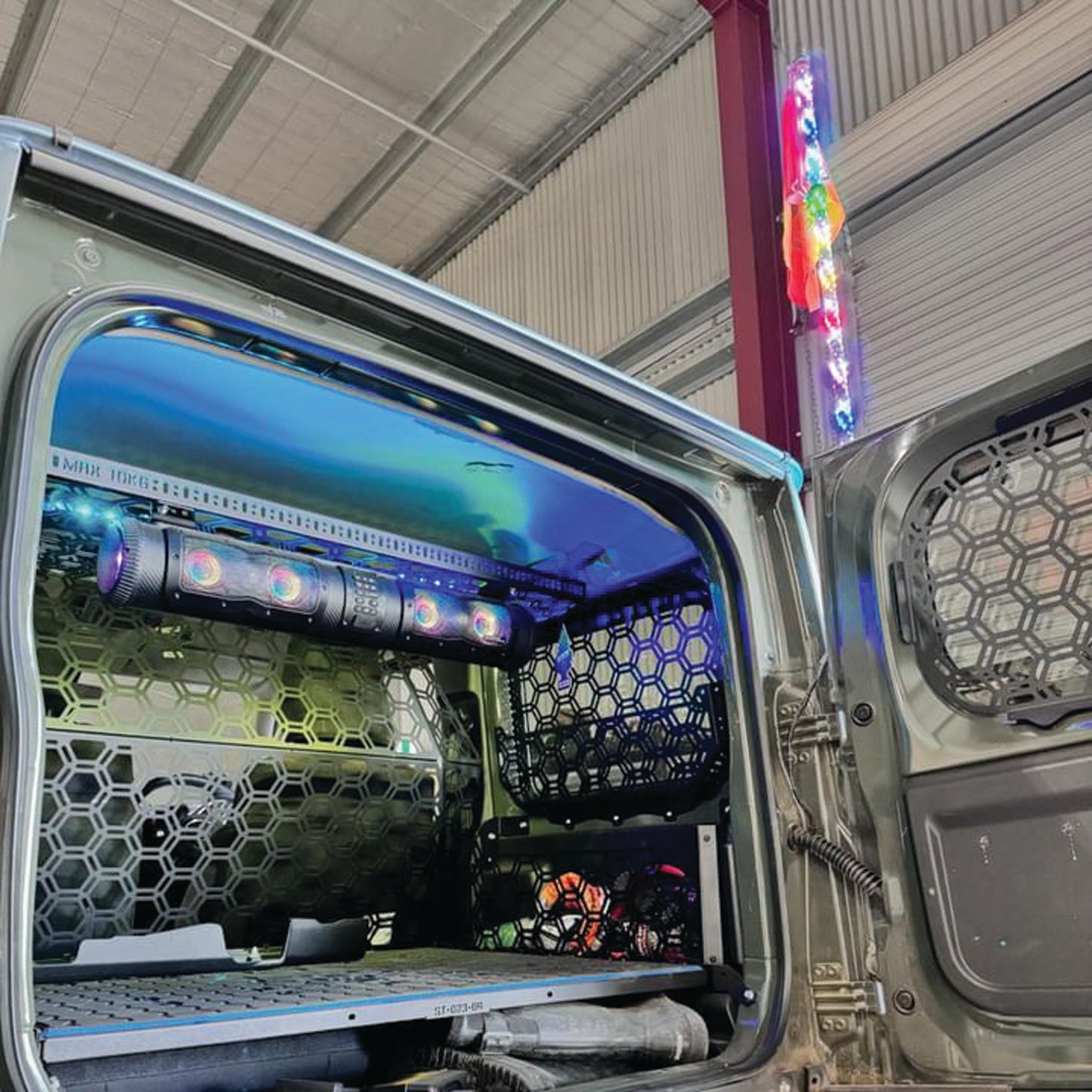 SE28 SoundExtreme Elite